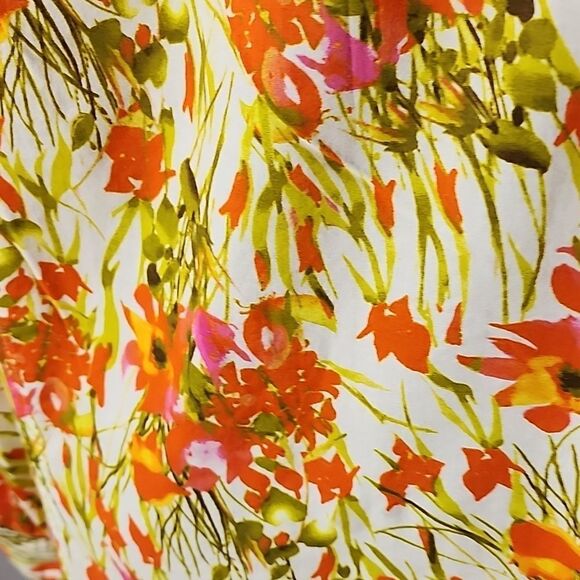 Floral Splash Size 3X Jones New York Button-Up Blouse - Picture 8 of 8